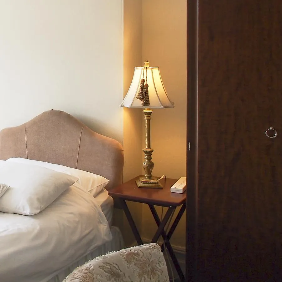 Leaded Light Guest House Solihull 3*,